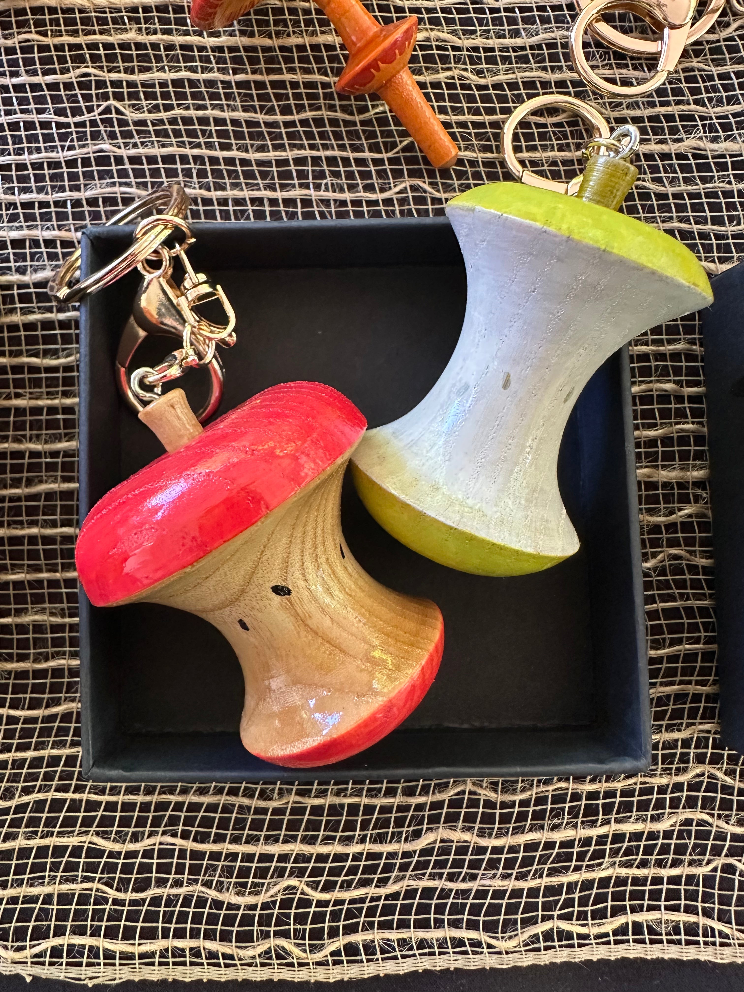WOOD PURSE CHARMS/ KEYCHAINS